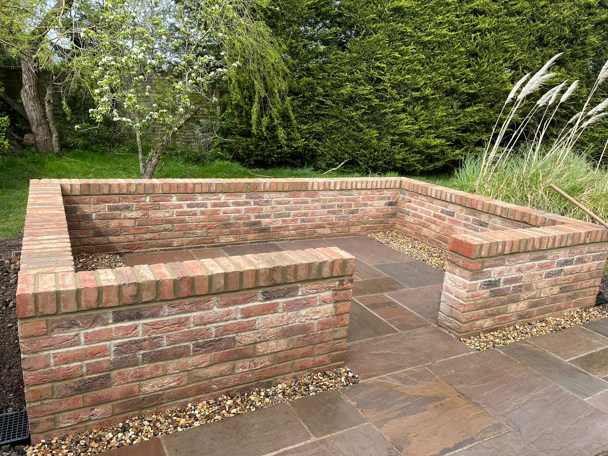 garden designs with brickwork